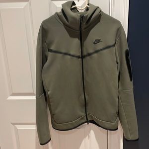 Nike Tech Fleece